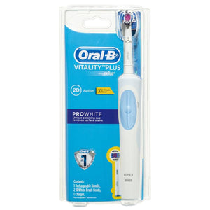 Oral B Vitality Pro White Electric Toothbrush +2 Refills